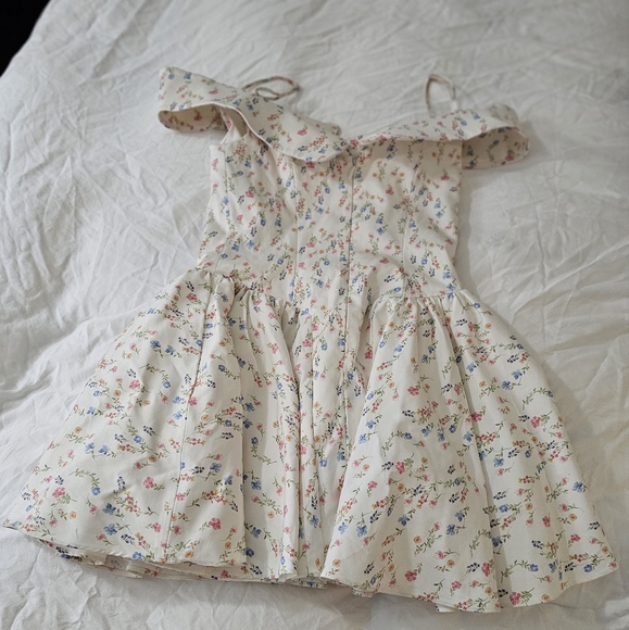 HOUSE OF CB Elida White Posy Print Corset Mini Dress Medium - Picture 7 of 10